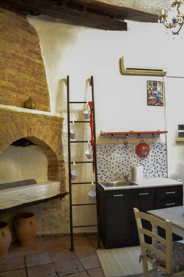 Yro Studios La Canea Esterno foto