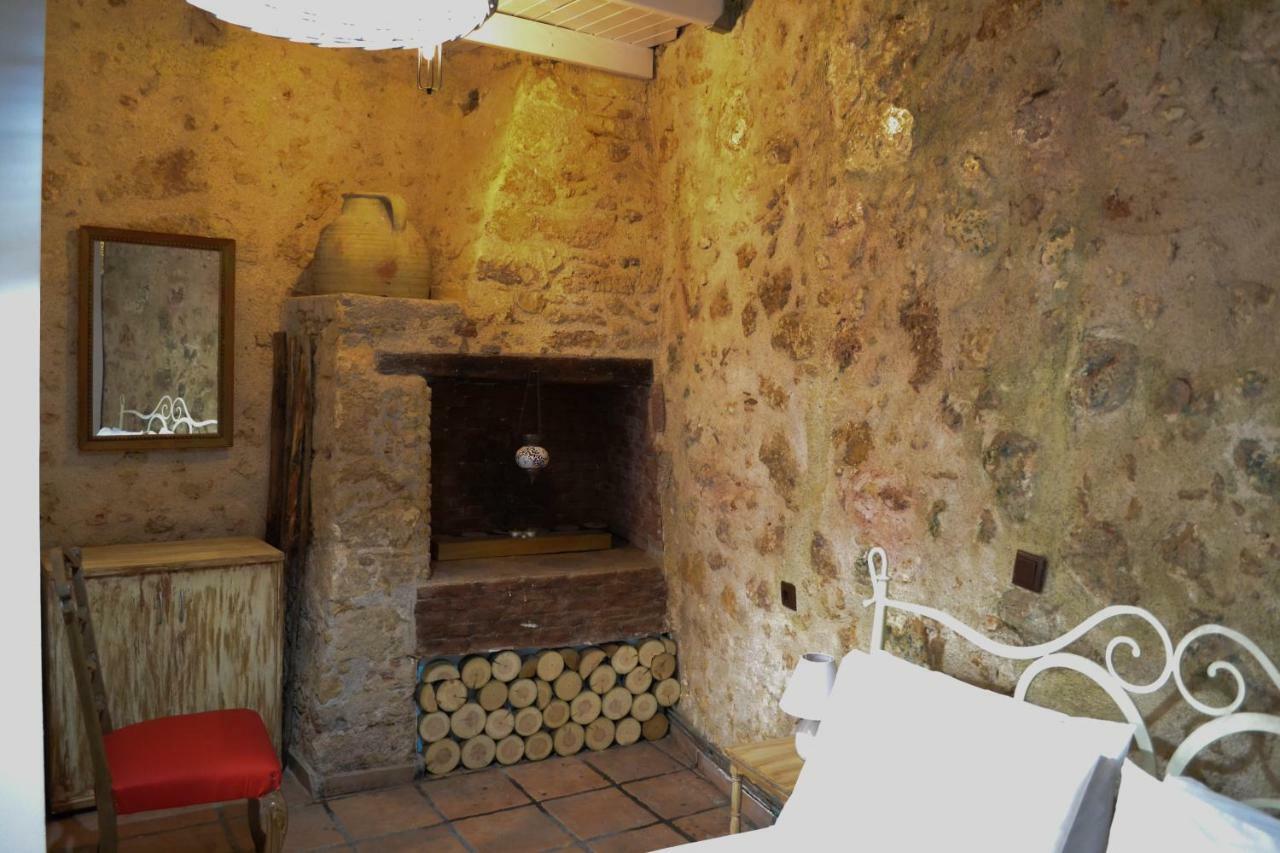 Yro Studios La Canea Esterno foto